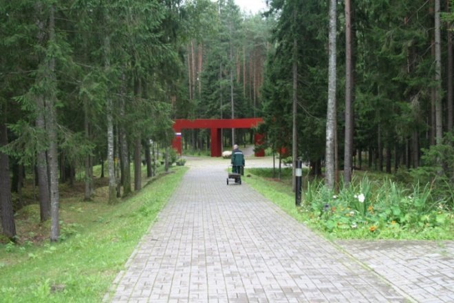 Ostrołęczanie oddali hołd pomordowanym w Katyniu - zdjęcie #44 - eOstroleka.pl