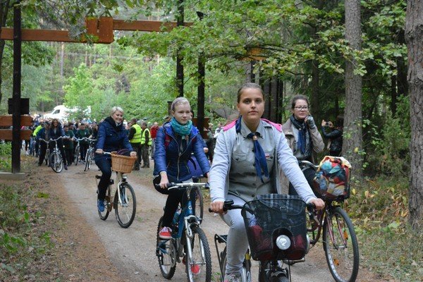 Łyse: Ponad 280 osób wzięło udział w Rajdzie Rowerowym „Wolność jest w naturze” [17.09.015] - zdjęcie #117 - eOstroleka.pl