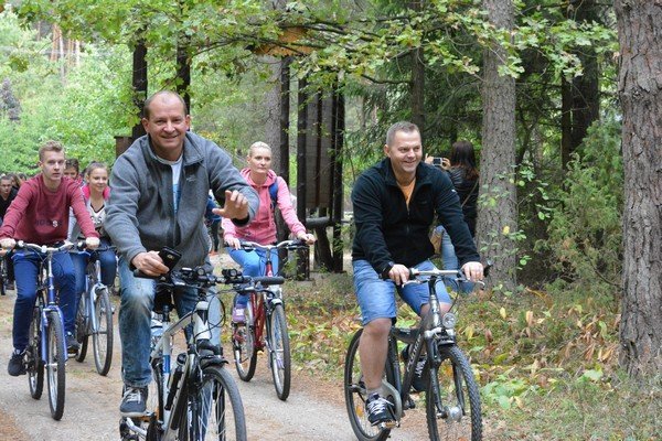 Łyse: Ponad 280 osób wzięło udział w Rajdzie Rowerowym „Wolność jest w naturze” [17.09.015] - zdjęcie #40 - eOstroleka.pl
