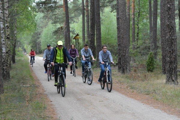 Łyse: Ponad 280 osób wzięło udział w Rajdzie Rowerowym „Wolność jest w naturze” [17.09.015] - zdjęcie #50 - eOstroleka.pl