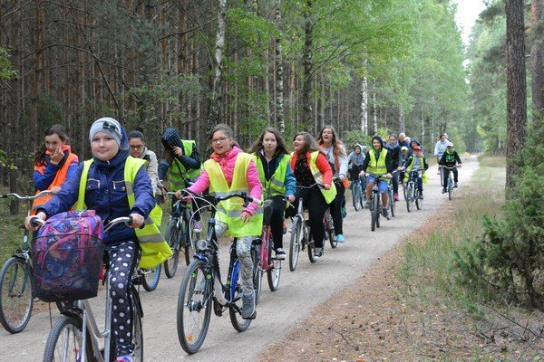 Łyse: Ponad 280 osób wzięło udział w Rajdzie Rowerowym „Wolność jest w naturze” [17.09.015] - zdjęcie #77 - eOstroleka.pl
