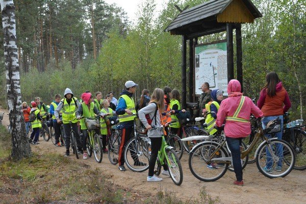 Łyse: Ponad 280 osób wzięło udział w Rajdzie Rowerowym „Wolność jest w naturze” [17.09.015] - zdjęcie #58 - eOstroleka.pl