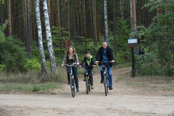 Łyse: Ponad 280 osób wzięło udział w Rajdzie Rowerowym „Wolność jest w naturze” [17.09.015] - zdjęcie #52 - eOstroleka.pl