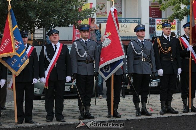 Ostrołęczanie uczcili pamięć ofiar II Wojny Światowej w 76. rocznicę zbrojnej agresji sowietów na Polskę [17.09.2015] - zdjęcie #16 - eOstroleka.pl