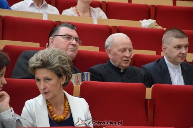 Otwarcie konferencji O wolność obywateli i niepodległość państwa [18.09.2015] - zdjęcie #45 - eOstroleka.pl