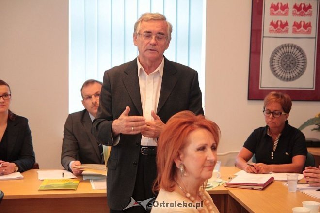 Za nami IX zwyczajna sesja Rady Powiatu w Ostrołęce [18.09.2015] - zdjęcie #10 - eOstroleka.pl
