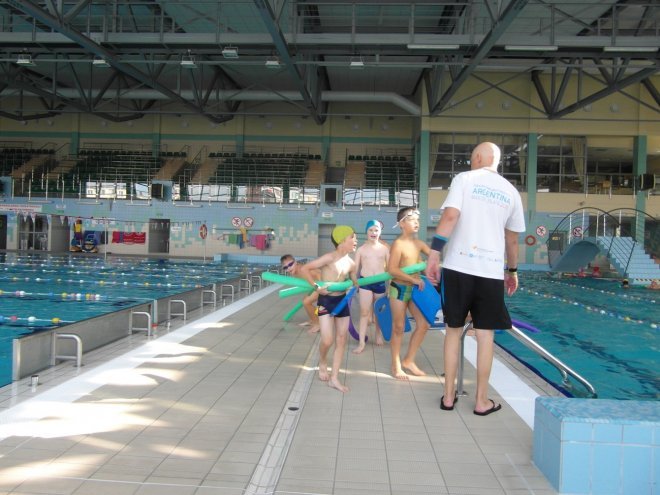 Ruszył program „Umiem Pływać” dla uczniów z Goworowa [18.09.2015] - zdjęcie #6 - eOstroleka.pl
