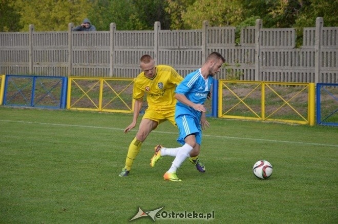 Korona Ostrołęka - Wkra Sochocin [19.09.2015] - zdjęcie #52 - eOstroleka.pl