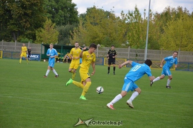 Korona Ostrołęka - Wkra Sochocin [19.09.2015] - zdjęcie #17 - eOstroleka.pl