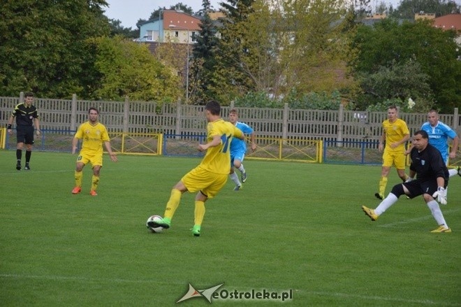 Korona Ostrołęka - Wkra Sochocin [19.09.2015] - zdjęcie #9 - eOstroleka.pl