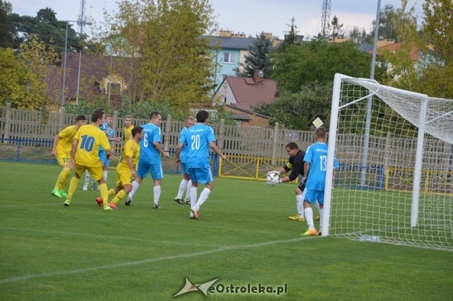 Korona Ostrołęka - Wkra Sochocin [19.09.2015] - zdjęcie #2 - eOstroleka.pl