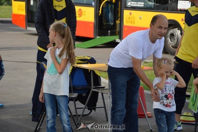 Piknik Dzień bez samochodu w MZK [20.09.2015] - zdjęcie #64 - eOstroleka.pl