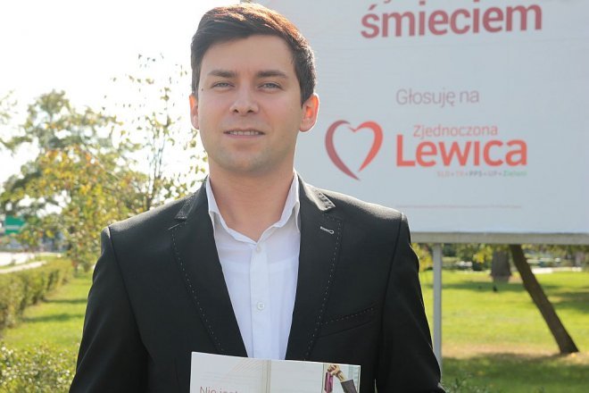 „Nie jestem śmieciem”, czyli kampanii wyborczej lewicy ciąg dalszy [22.09.2015] - zdjęcie #2 - eOstroleka.pl
