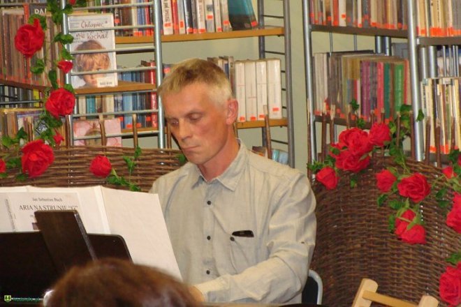 Koncert muzyki barokowej w kadzidlańskiej bibliotece [23.09.2015] - zdjęcie #30 - eOstroleka.pl