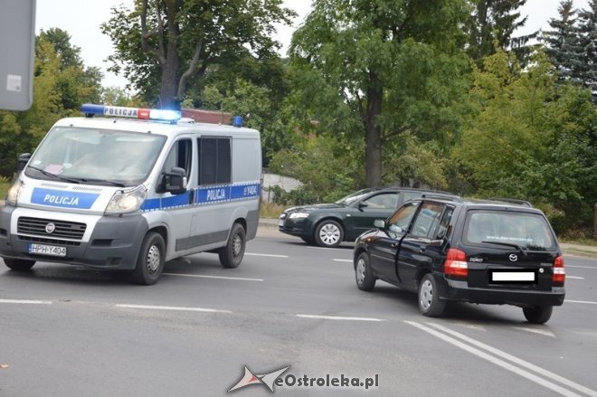 Wypadek na 11 Listopada: Ranny motocyklista zabrany do szpitala [24.09.2015] - zdjęcie #5 - eOstroleka.pl