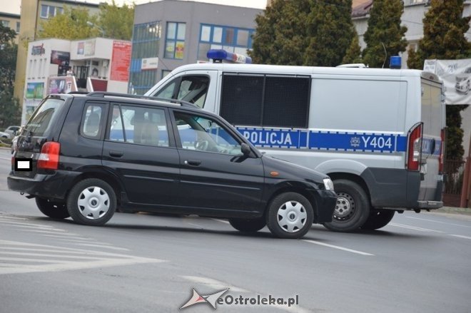 Wypadek na 11 Listopada: Ranny motocyklista zabrany do szpitala [24.09.2015] - zdjęcie #11 - eOstroleka.pl
