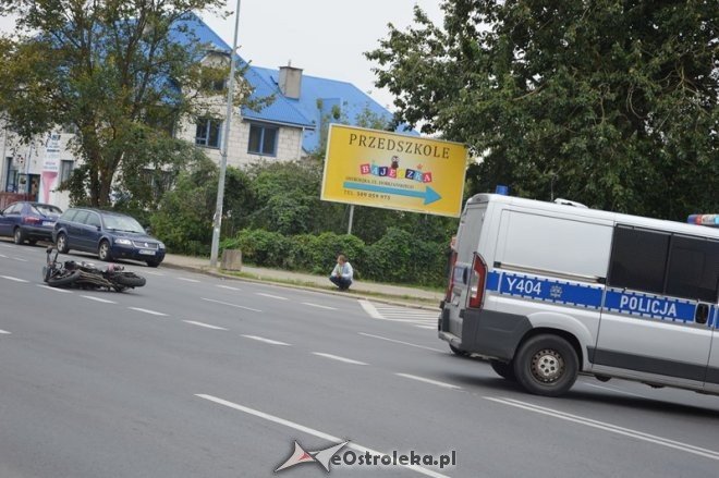 Wypadek na 11 Listopada: Ranny motocyklista zabrany do szpitala [24.09.2015] - zdjęcie #18 - eOstroleka.pl