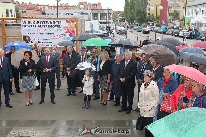 Ostrołęka: Hala targowa przy Prądzyńskiego oficjalnie otwarta [26.09.2015] - zdjęcie #97 - eOstroleka.pl