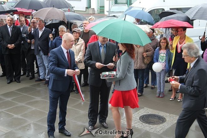 Ostrołęka: Hala targowa przy Prądzyńskiego oficjalnie otwarta [26.09.2015] - zdjęcie #82 - eOstroleka.pl