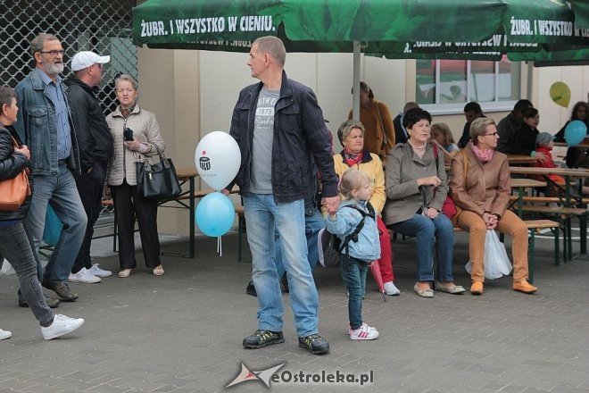 Ostrołęka: Hala targowa przy Prądzyńskiego oficjalnie otwarta [26.09.2015] - zdjęcie #97 - eOstroleka.pl