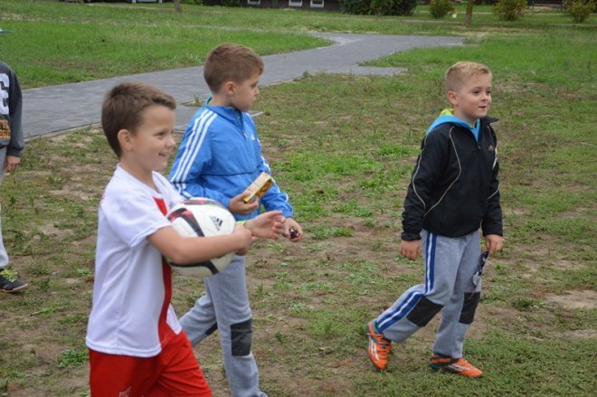 Festyn dla dzieci przy ul. Sienkiewicza [26.09.2015] - zdjęcie #46 - eOstroleka.pl
