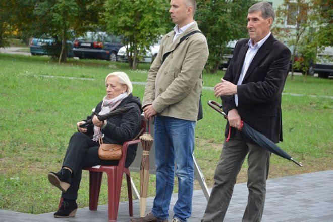 Festyn dla dzieci przy ul. Sienkiewicza [26.09.2015] - zdjęcie #1 - eOstroleka.pl