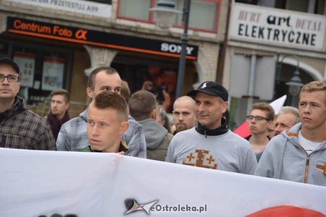 Protest przeciwko imigrantom [26.09.2015] - zdjęcie #34 - eOstroleka.pl