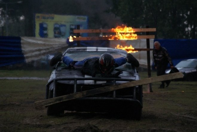 Monster truck stunt show (29.08.09) - zdjęcie #79 - eOstroleka.pl