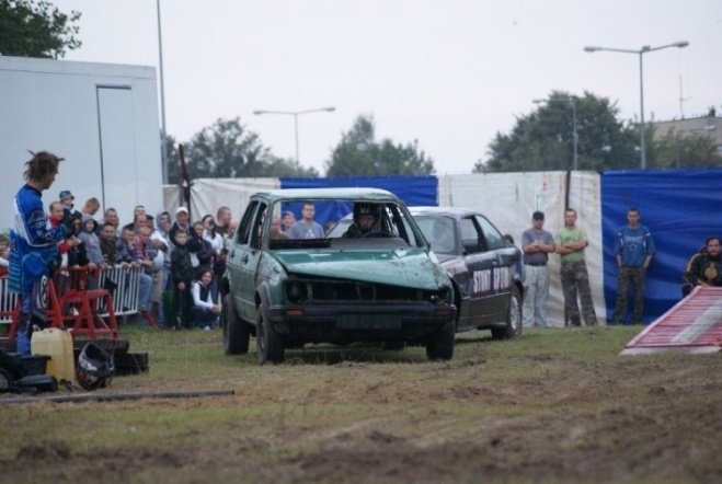Monster truck stunt show (29.08.09) - zdjęcie #60 - eOstroleka.pl