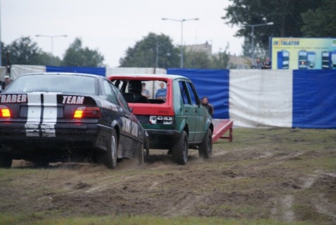 Monster truck stunt show (29.08.09) - zdjęcie #59 - eOstroleka.pl