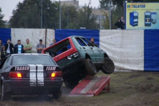Monster truck stunt show (29.08.09) - zdjęcie #56 - eOstroleka.pl