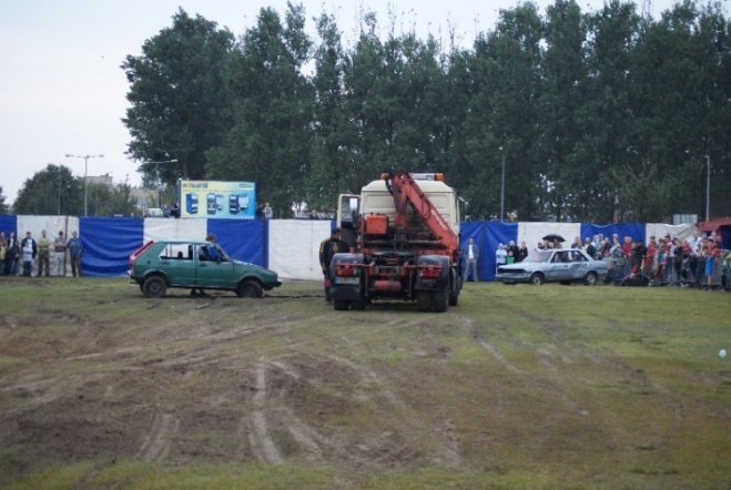 Monster truck stunt show (29.08.09) - zdjęcie #51 - eOstroleka.pl