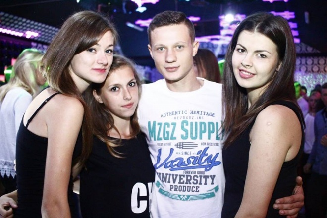 Noc Kobiet w Clubie Ibiza Zalesie i występ grupy Chippendales [26.09.2015] - zdjęcie #51 - eOstroleka.pl