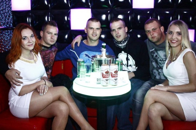 Noc Kobiet w Clubie Ibiza Zalesie i występ grupy Chippendales [26.09.2015] - zdjęcie #13 - eOstroleka.pl