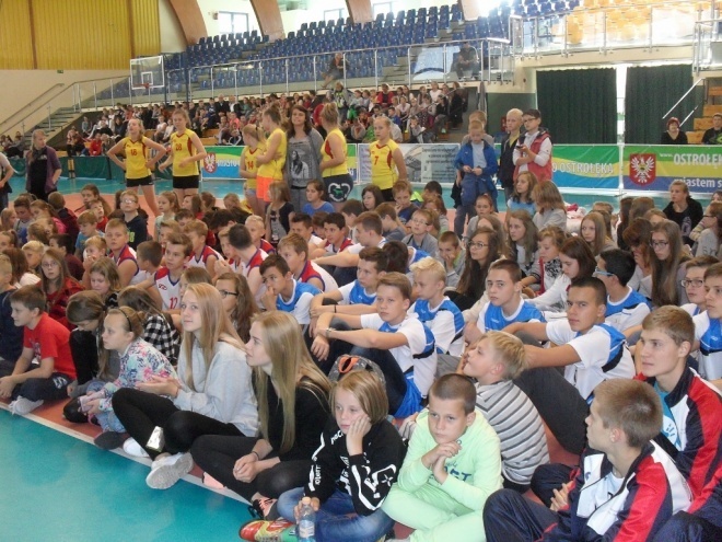 Spotkanie z siatkarzem Marcinem Prusem [29.09.2015] - zdjęcie #1 - eOstroleka.pl