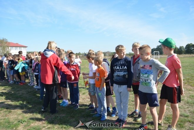 Kunin: Eliminacje gminne goworowskich szkół w biegach przełajowych [02.10.2015] - zdjęcie #43 - eOstroleka.pl