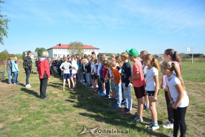 Kunin: Eliminacje gminne goworowskich szkół w biegach przełajowych [02.10.2015] - zdjęcie #37 - eOstroleka.pl