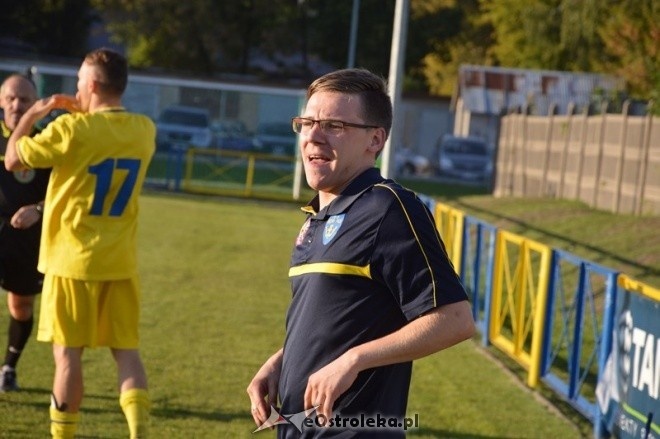 Korona Ostrołęka - Tęcza JBB Łyse [03.10.2015] - zdjęcie #17 - eOstroleka.pl