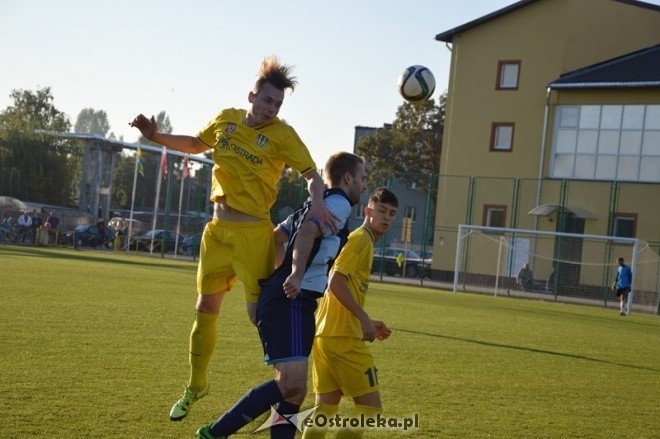 Korona Ostrołęka - Tęcza JBB Łyse [03.10.2015] - zdjęcie #6 - eOstroleka.pl