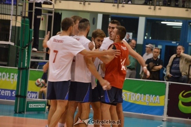 Energa Omis Ostrołęka - Aluron Virtu Warta Zawiercie [03.10.2015] - zdjęcie #35 - eOstroleka.pl