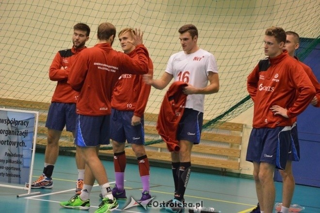 Energa Omis Ostrołęka - Aluron Virtu Warta Zawiercie [03.10.2015] - zdjęcie #33 - eOstroleka.pl