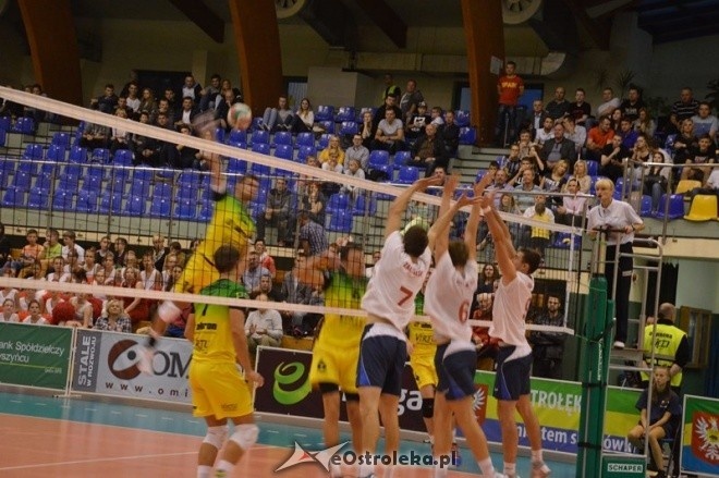 Energa Omis Ostrołęka - Aluron Virtu Warta Zawiercie [03.10.2015] - zdjęcie #29 - eOstroleka.pl