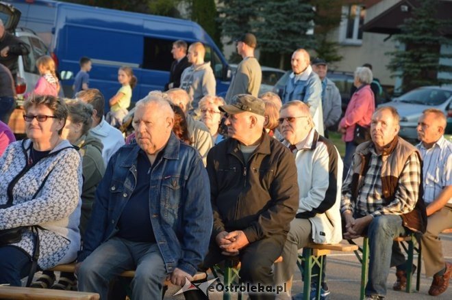 Pieczenie ziemniaka z Radą Osiedla Centrum [03.10.2015] - zdjęcie #26 - eOstroleka.pl