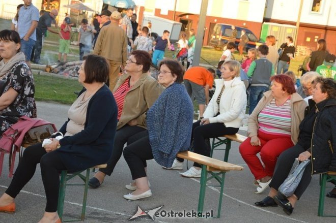 Pieczenie ziemniaka z Radą Osiedla Centrum [03.10.2015] - zdjęcie #20 - eOstroleka.pl