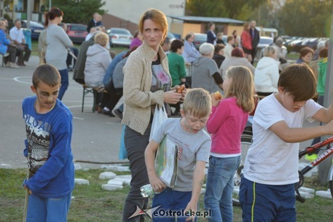 Pieczenie ziemniaka z Radą Osiedla Centrum [03.10.2015] - zdjęcie #11 - eOstroleka.pl