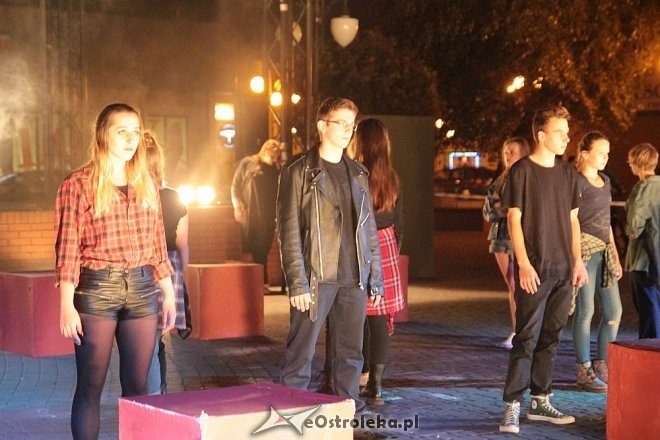 Spektakl Numb po raz drugi na scenie przy Kupcu [04.10.2015] - zdjęcie #78 - eOstroleka.pl