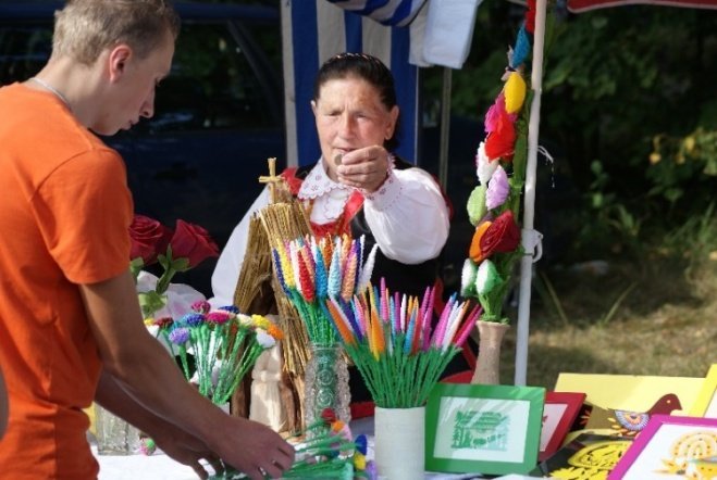 32 Miodobranie kurpiowskie (30.08.09) - zdjęcie #19 - eOstroleka.pl