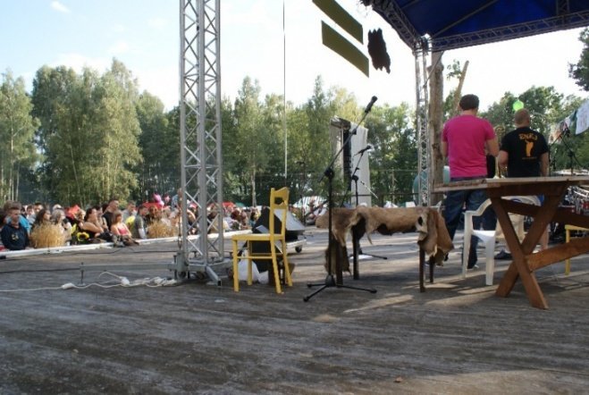 32 Miodobranie kurpiowskie (30.08.09) - zdjęcie #2 - eOstroleka.pl