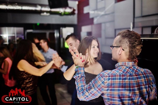 Weekend w Clubie Capitol Sypniewo [03.10.2015] - zdjęcie #39 - eOstroleka.pl