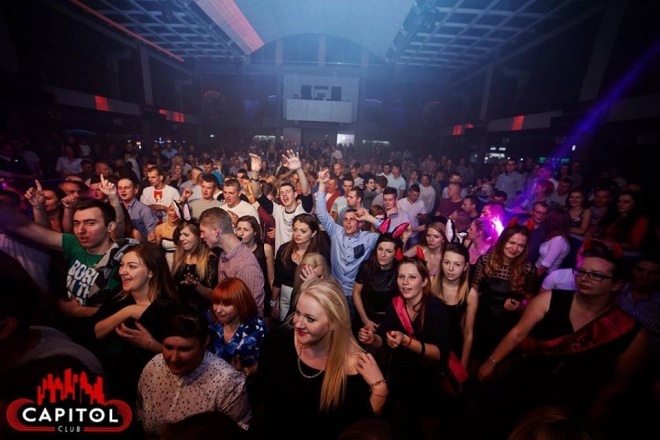 Weekend w Clubie Capitol Sypniewo [03.10.2015] - zdjęcie #17 - eOstroleka.pl